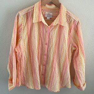 Christopher & Banks women’s button up top stretch crinkle fabric | size L